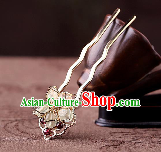China Classical Golden Hair Stick Traditional Cheongsam Hair Accessories Handmade Garnet Beads Hairpin
