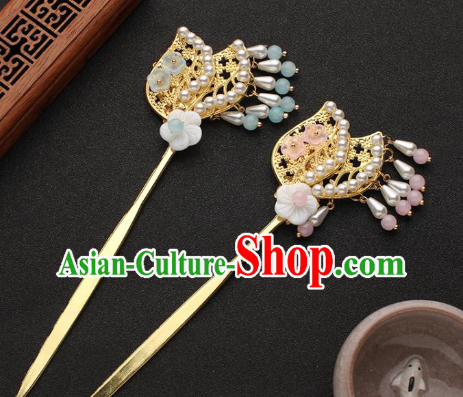 China Traditional Hanfu Shell Plum Hair Stick Ancient Ming Dynasty Princess Golden Hairpin