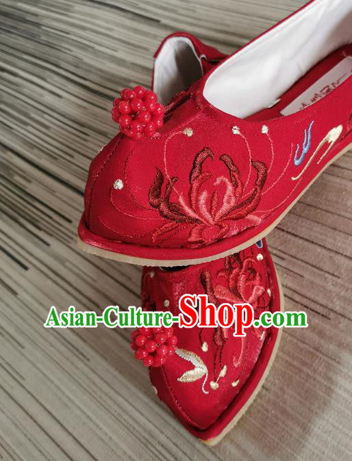 Handmade Chinese Wedding Embroidered Shoes Traditional Ming Dynasty Hanfu Shoes Red Satin Shoes