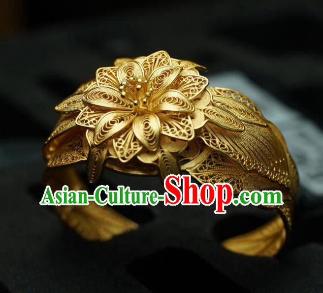 Handmade Chinese Ancient Empress Filigree Jewelry Traditional Ming Dynasty Court Golden Bracelet