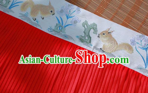 China Ancient Young Beauty Historical Clothing Traditional Tang Dynasty Wedding Costumes