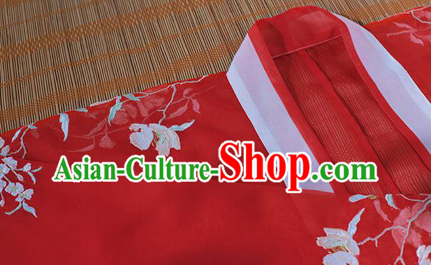 China Ancient Young Beauty Historical Clothing Traditional Tang Dynasty Wedding Costumes