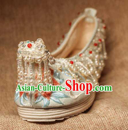 Chinese Embroidered Shoes Handmade Satin Shoes Traditional Ming Dynasty Princess Shoes