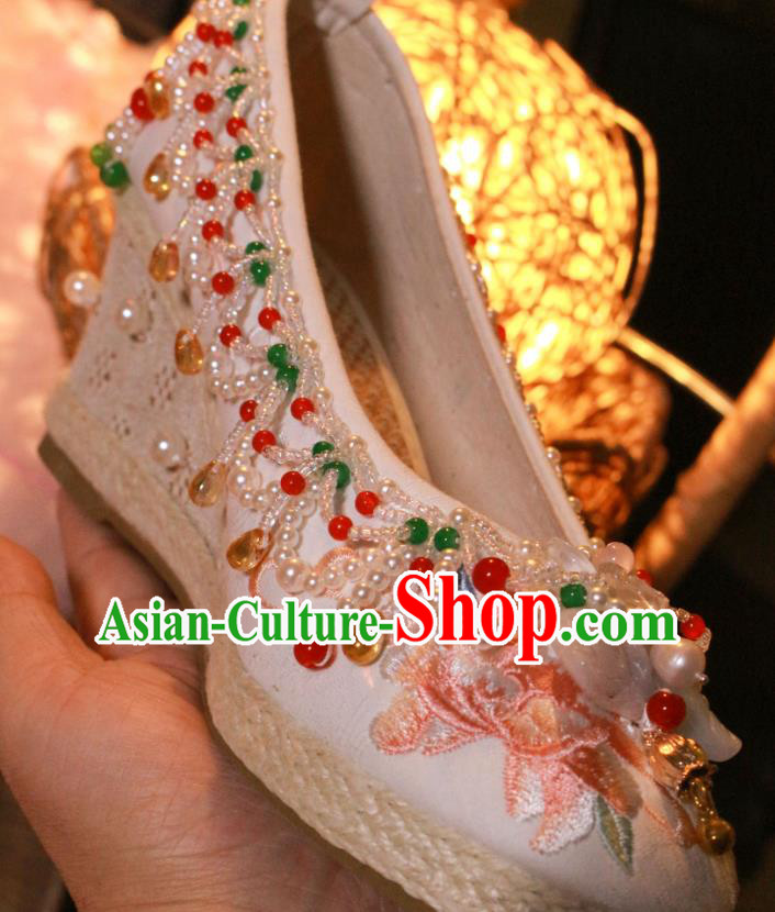 Chinese Wedge Heel Shoes Handmade Beads Tassel Shoes Traditional Embroidered Shoes