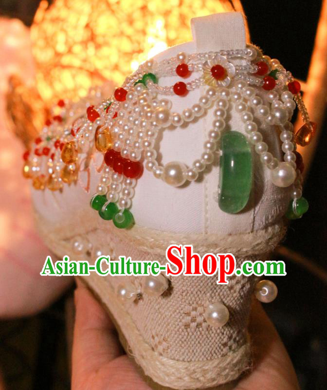 Chinese Wedge Heel Shoes Handmade Beads Tassel Shoes Traditional Embroidered Shoes