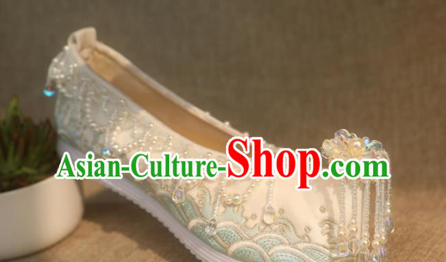 Chinese Traditional Embroidered Shoes Hanfu Beads Tassel Shoes Handmade White Satin Shoes