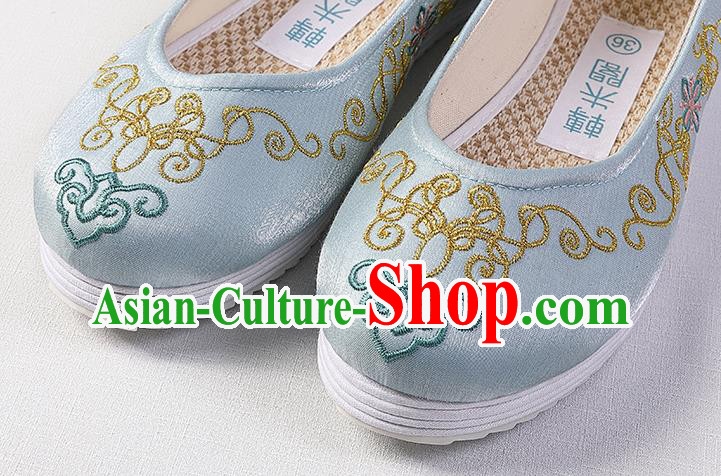 Chinese Traditional Women Shoes Handmade Hanfu Wedding Shoes Classical Embroidered Blue Satin Shoes