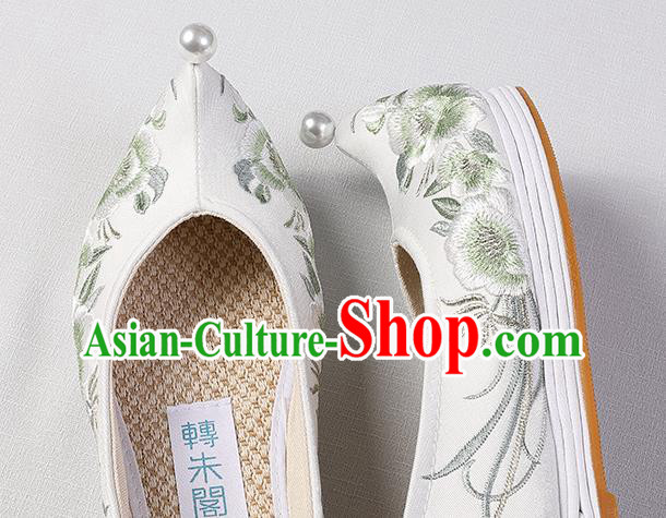 Chinese Bow Shoes Handmade Embroidered Peach Blossom Shoes Traditional Hanfu Shoes