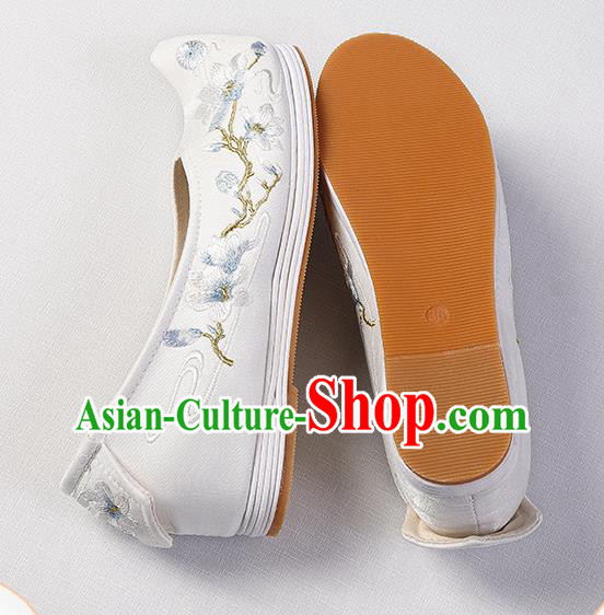 Chinese Handmade Embroidered Mangnolia Shoes Traditional Hanfu Shoes White Cloth Bow Shoes