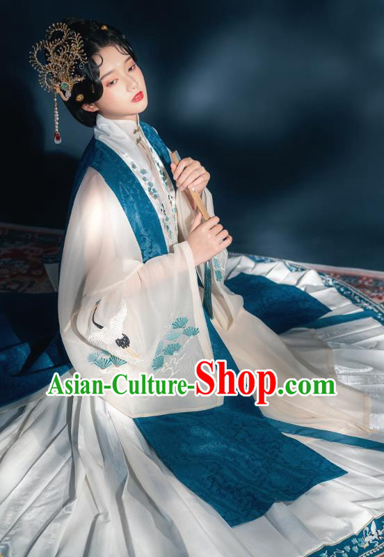 China Traditional Embroidered Hanfu Dress Court Concubine Clothing Ancient Ming Dynasty Historical Costumes