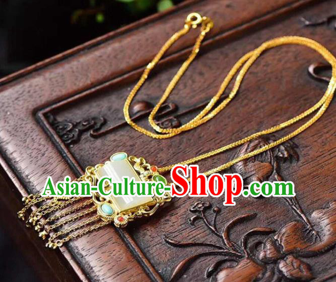 China Handmade Golden Tassel Necklace Jewelry Accessories Traditional Jade Pendant