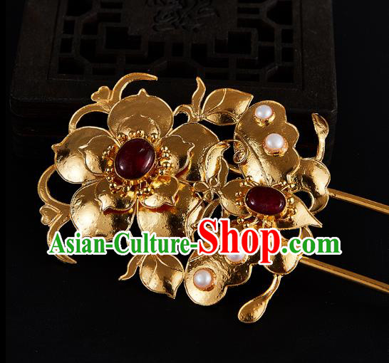China Handmade Agate Hair Accessories Traditional Qing Dynasty Golden Butterfly Hairpin Jewelry