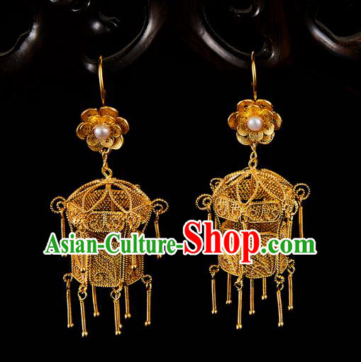 China Traditional Ming Dynasty Pearl Ear Jewelry Accessories Ancient Empress Golden Lantern Earrings