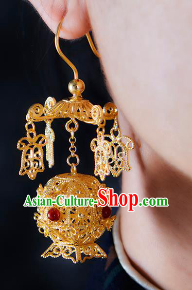 China Traditional Ming Dynasty Golden Lantern Ear Jewelry Accessories Ancient Empress Agate Earrings