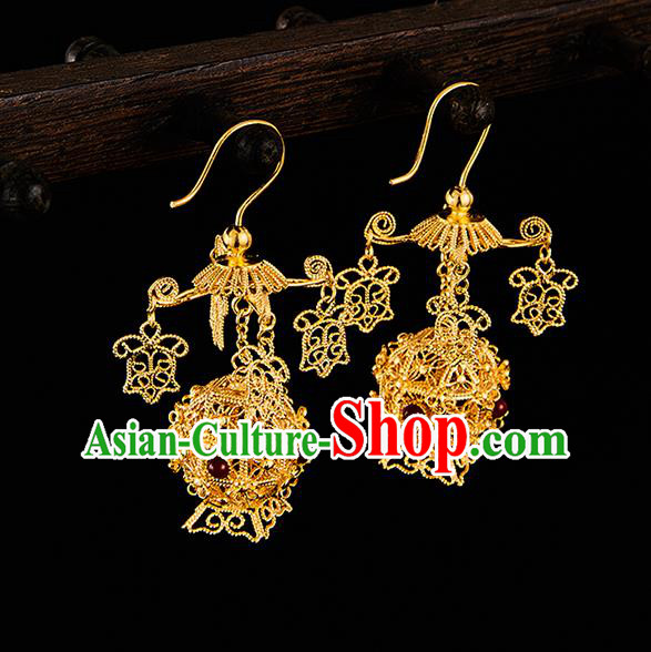 China Traditional Ming Dynasty Golden Lantern Ear Jewelry Accessories Ancient Empress Agate Earrings