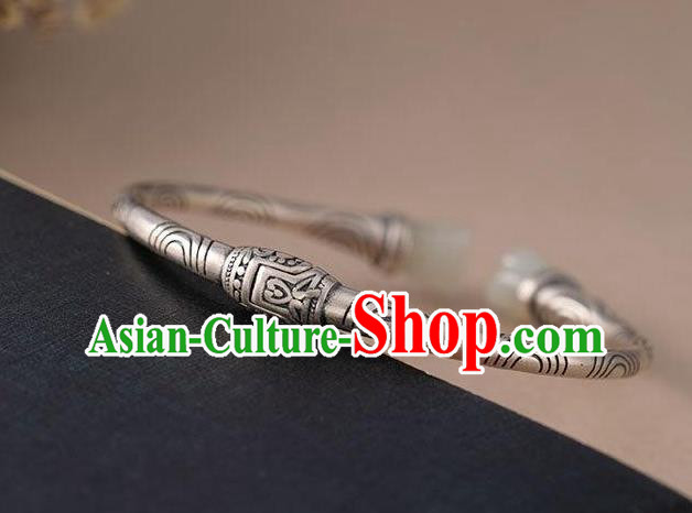 China Handmade Jade Mangnolia Bracelet Accessories Traditional Silver Bangle Jewelry