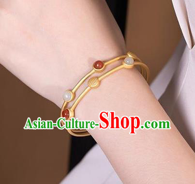 China Handmade White Chalcedony Bracelet Accessories Traditional Golden Bangle Jewelry