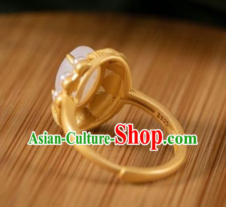 Chinese Classical White Chalcedony Circlet Handmade Jewelry Accessories National Pearls Golden Ring
