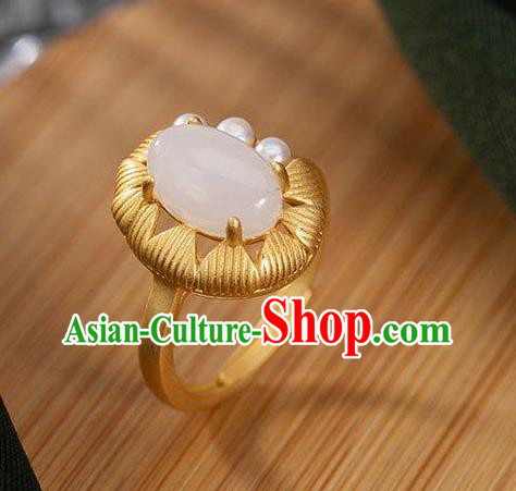 Chinese Classical White Chalcedony Circlet Handmade Jewelry Accessories National Pearls Golden Ring