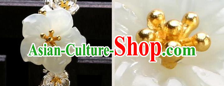 China Traditional Jade Plum Ear Jewelry Accessories National Cheongsam Silver Earrings