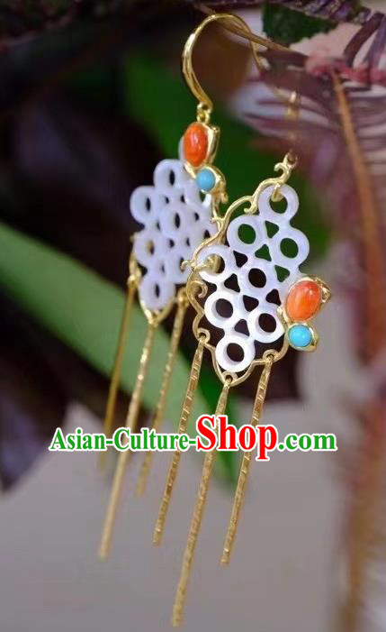 China Traditional Shell Ear Jewelry Accessories Classical Cheongsam Golden Tassel Earrings