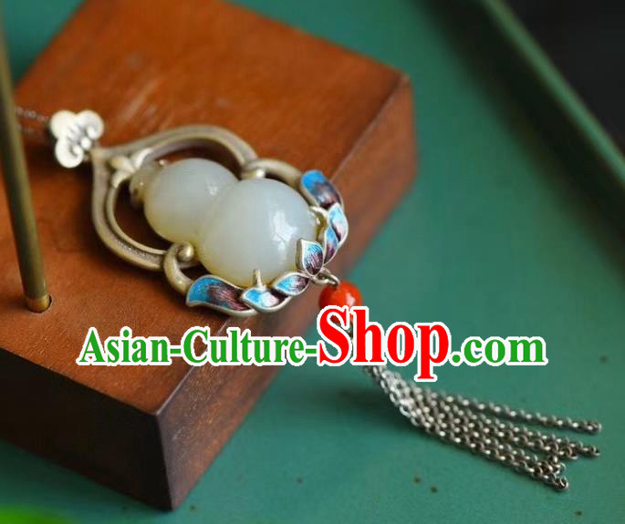 China Traditional Cheongsam Jade Gourd Necklace Jewelry Handmade Silver Tassel Necklet Pendant Accessories