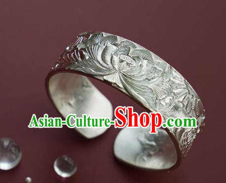 China Handmade Silver Bracelet Traditional National Carving Lotus Bangle Jewelry Accessories