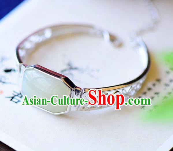 China Handmade Bracelet Traditional Jewelry Accessories National Silver Carving Bangle