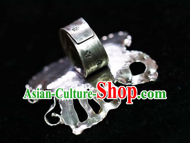 Chinese National Silver Butterfly Ring Jewelry Traditional Handmade Gems Circlet Jade Accessories