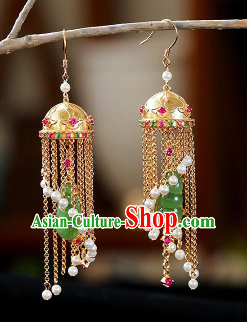Handmade China Cheongsam Golden Tassel Eardrop Traditional Tourmaline Jewelry Accessories National Jade Peasecod Earrings