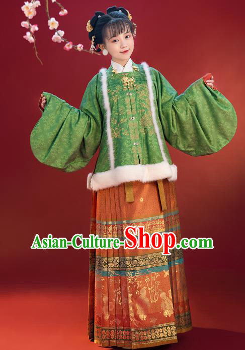 China Ancient Noble Beauty Hanfu Dress Traditional Ming Dynasty Royal Princess Historical Clothing