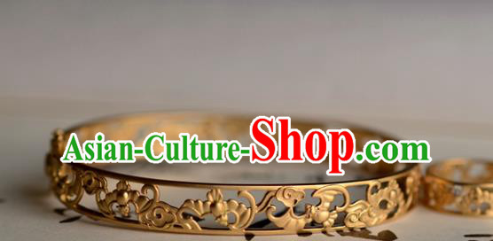 China National Golden Bracelet Jewelry Traditional Handmade Carving Bats Bangle Accessories
