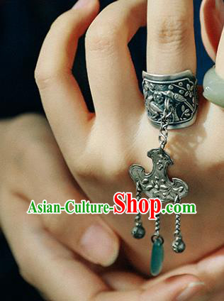China Traditional Jewelry Accessories Jade Tassel Circlet Handmade Silver Carving Ring