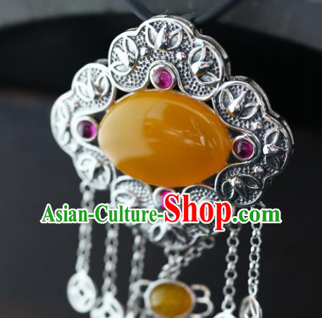 China Traditional Necklace Classical Cheongsam Silver Tassel Necklet Canary Stone Jewelry Accessories