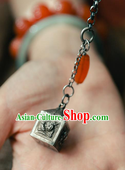 China Agate Tassel Bangle Traditional Silver Seal Bracelet Accessories Classical Wristlet Chain Jewelry