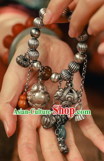 China Classical Silver Tassel Wristlet Chain Traditional Bracelet Accessories Bangle Jewelry