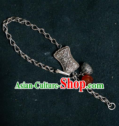 China Traditional Silver Lotus Bracelet Accessories Classical Agate Tassel Wristlet Chain Bangle Jewelry