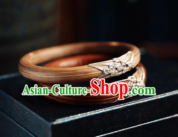 China Traditional Wood Bracelet Accessories Smilax Wristlet Classical Bangle Jewelry