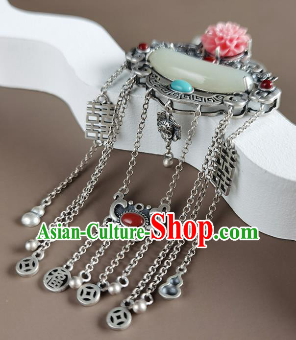 Chinese Handmade National Silver Tassel Breastpin Pendant Cheongsam Jewelry Accessories Classical Jade Brooch