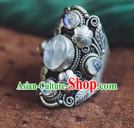 China National Moonstone Ring Traditional Handmade Gems Jewelry Accessories Silver Circlet