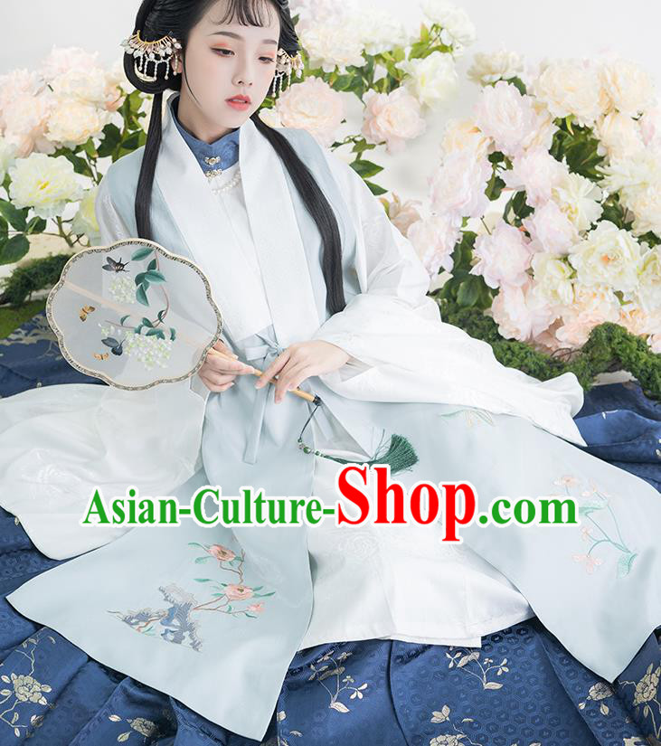 China Traditional Ming Dynasty Noble Princess Historical Clothing Ancient Patrician Female Embroidered Hanfu Dress