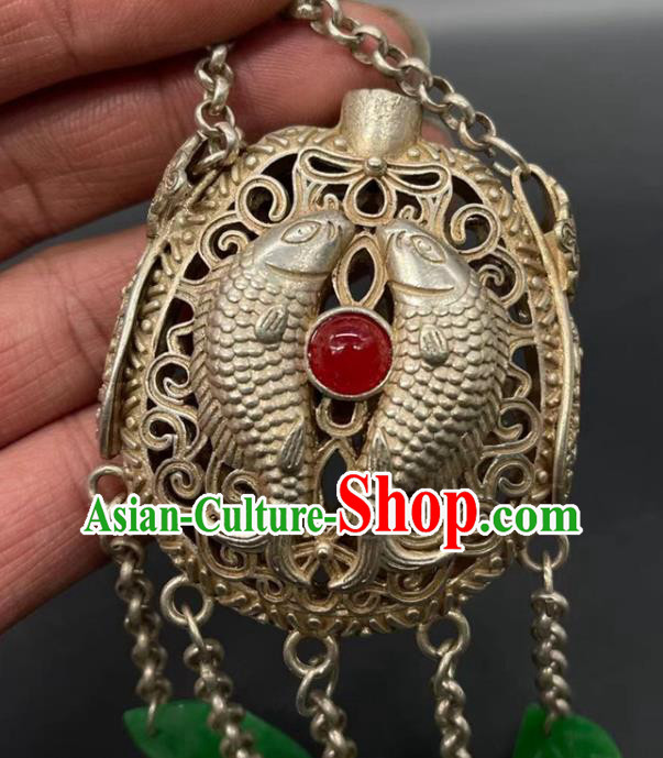 Chinese Handmade National Golden Sachet Pendant Cheongsam Jewelry Classical Tassel Waist Accessories