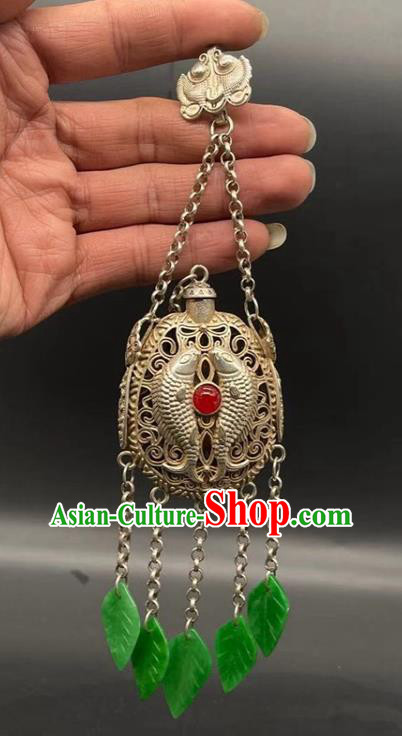 Chinese Handmade National Golden Sachet Pendant Cheongsam Jewelry Classical Tassel Waist Accessories