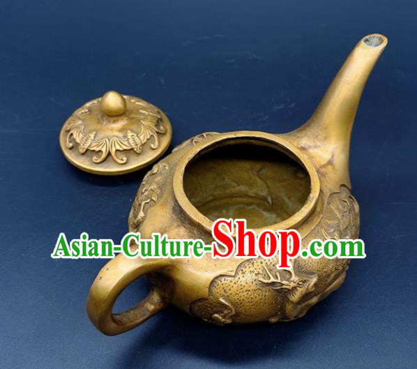Handmade Chinese Carving Pine Deer Teapot Ornaments Traditional Brass Craft Kettle