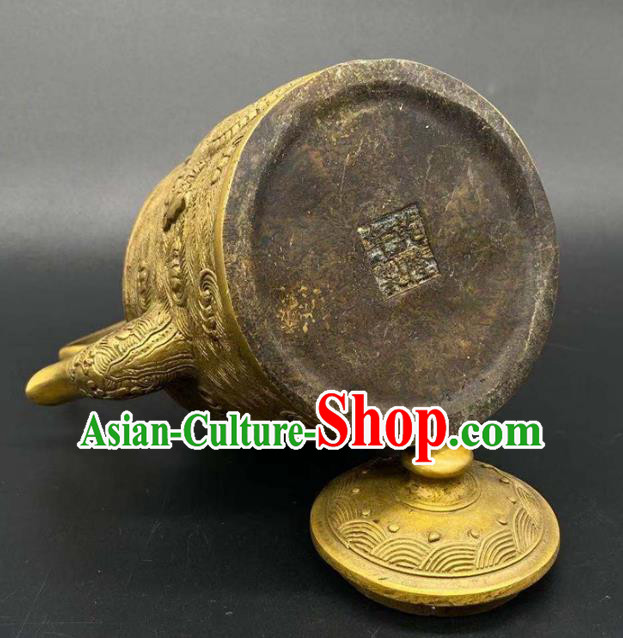 andmade Chinese Carving Dragon Teapot Ornaments Traditional Brass Kettle Accessories