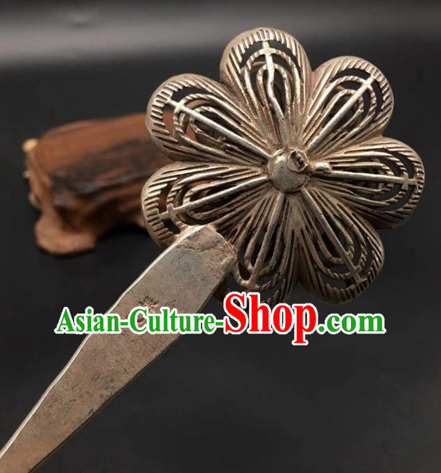 China Traditional Hair Accessories Classical Silver Peony Hairpin Handmade Hair Stick