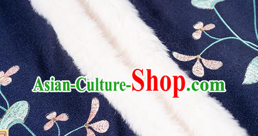 China Traditional Ming Dynasty Historical Clothing Ancient Nobility Lady Hanfu Embroidered Navy Cloak