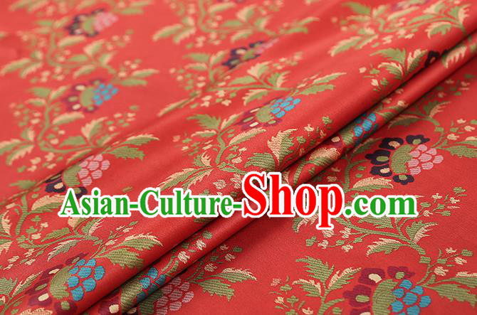 Chinese Cheongsam Gambiered Guangdong Gauze Fabric Traditional Silk Drapery Classical Hibiscus Pattern Red Brocade