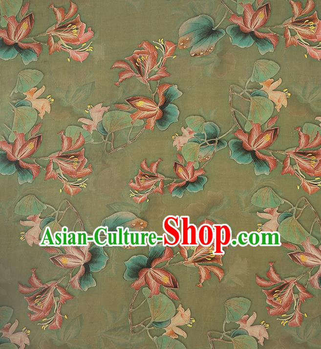Chinese Traditional Green Silk Drapery Cheongsam Gambiered Guangdong Gauze Fabric Classical Flowers Pattern Brocade