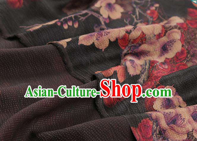 Chinese Cheongsam Black Gambiered Guangdong Gauze Classical Pattern Silk Drapery Traditional Brocade Fabric